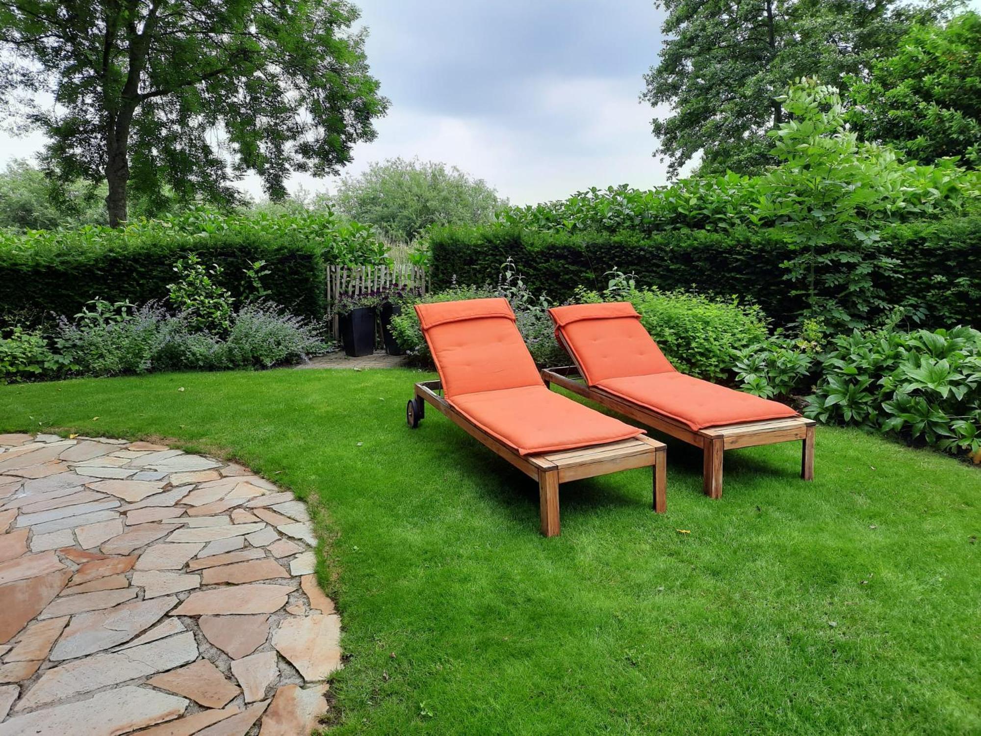 Vakantiehuis Onder De Peppel Met Sauna En Jacuzzi Wijk en Aalburg ภายนอก รูปภาพ